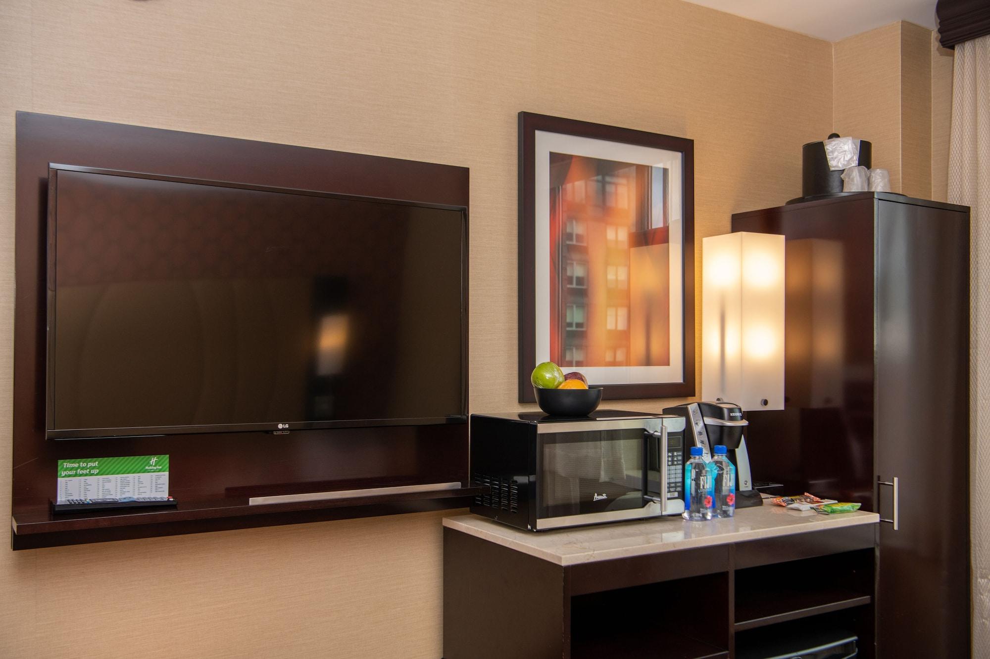 Holiday Inn New York City - Times Square By Ihg Екстериор снимка