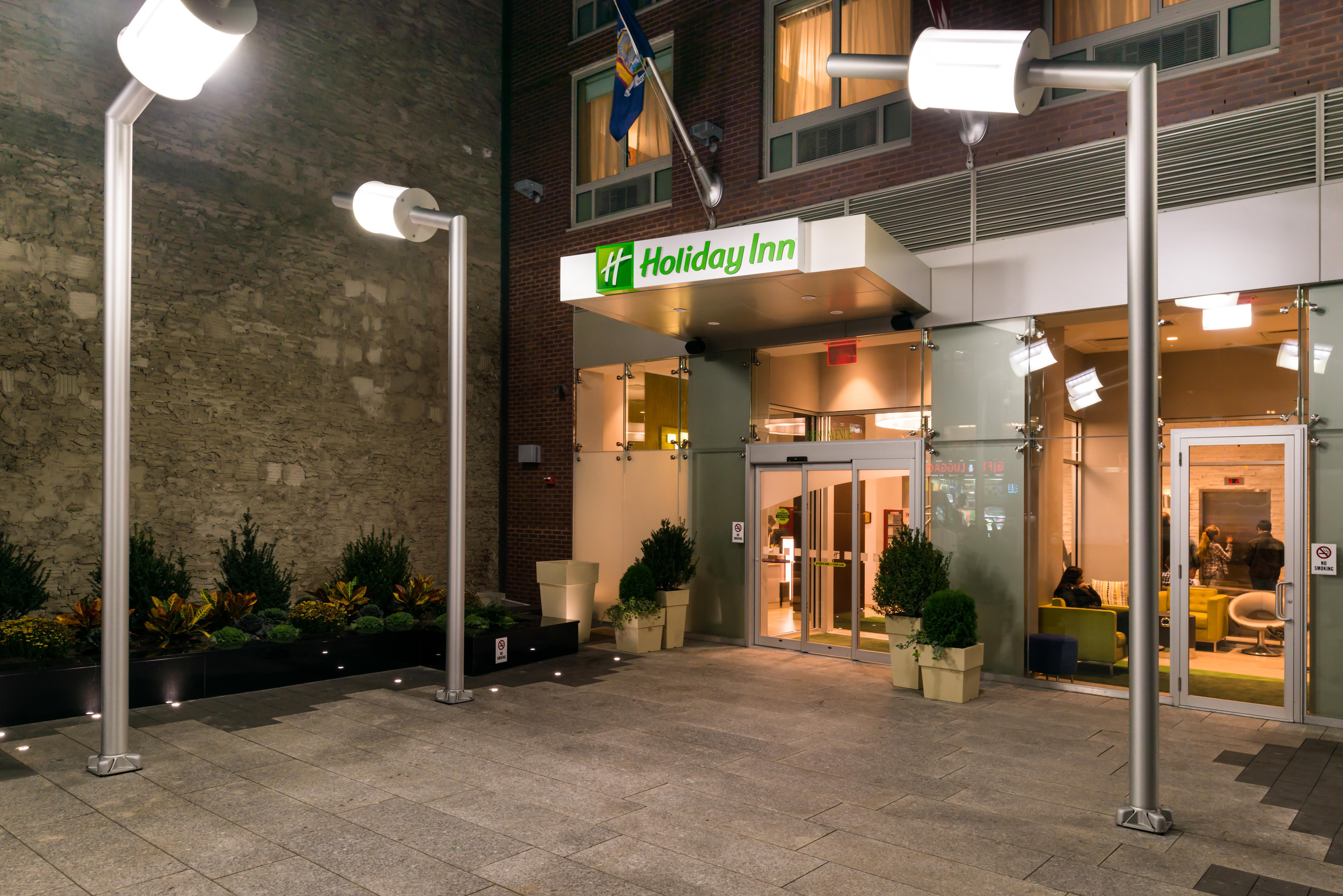 Holiday Inn New York City - Times Square By Ihg Екстериор снимка