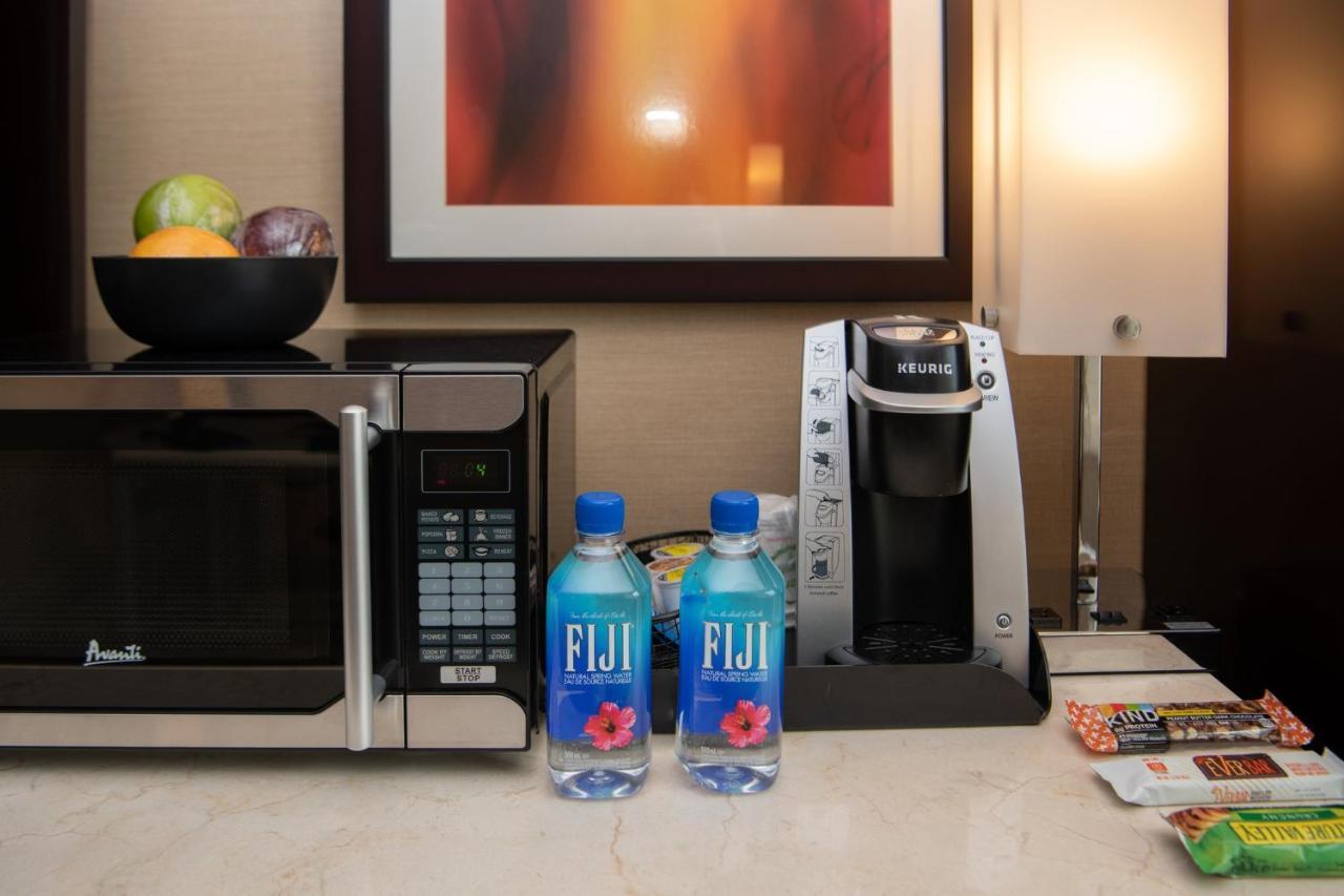 Holiday Inn New York City - Times Square By Ihg Екстериор снимка