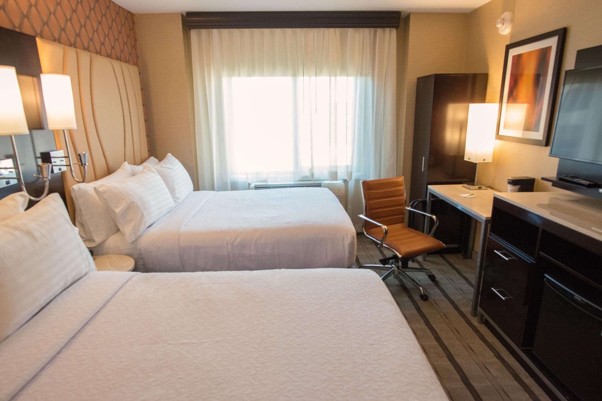 Holiday Inn New York City - Times Square By Ihg Екстериор снимка